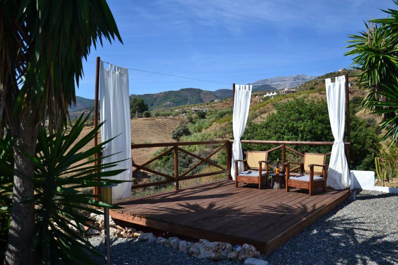 The African House Bed & Breakfast Tolox Bagian luar foto