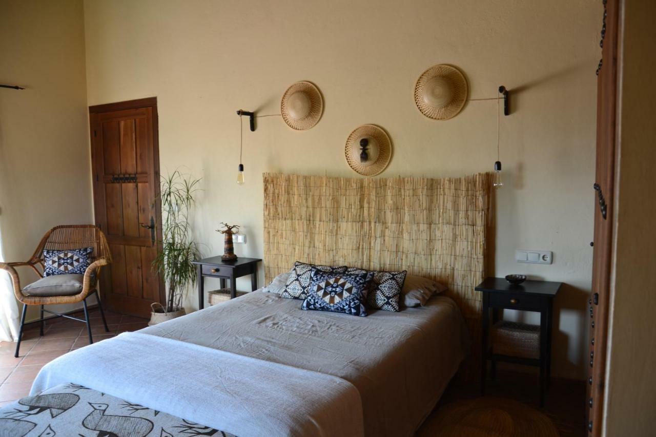The African House Bed & Breakfast Tolox Bagian luar foto
